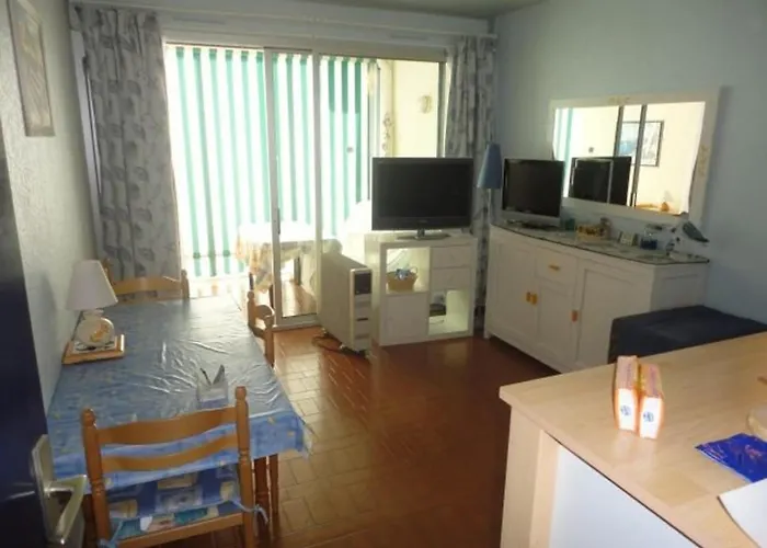 Appartamento Cosy Avec Piscine Et Parking, 4 Couchages, Proche - - Fr-1-250-196 *